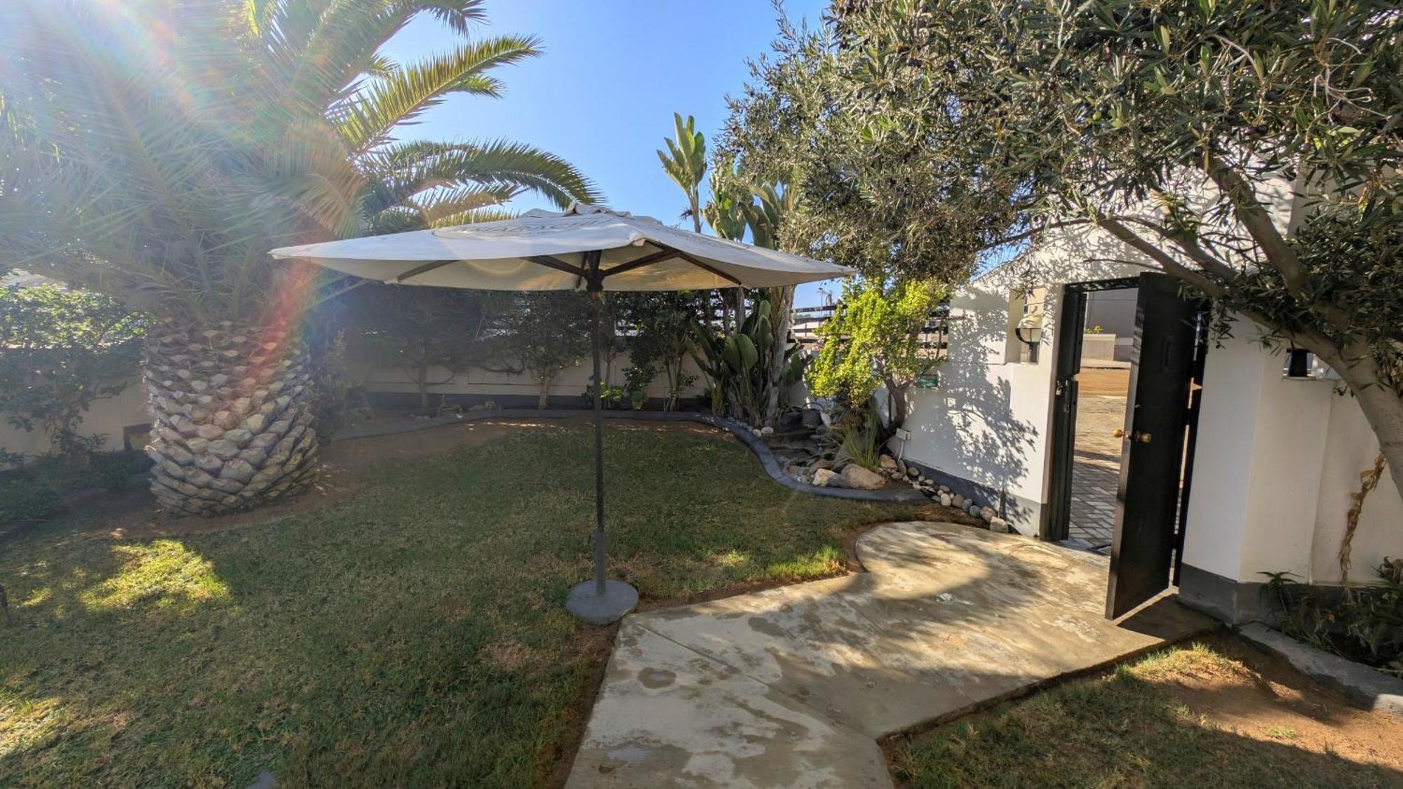 Amarachi Guesthouse Swakopmund Exterior foto